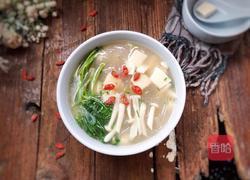 白玉菇豆腐汤的做法图解17