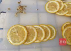 蜂蜜腌柠檬的做法图解3
