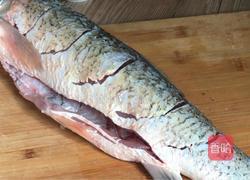 糖醋脆皮草鱼的做法图解1