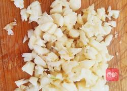 炝拌绿豆芽的做法图解4