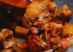 南乳黄豆焖猪尾排骨的做法图解2