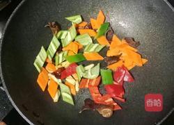 杂蔬炒豆腐的做法图解7