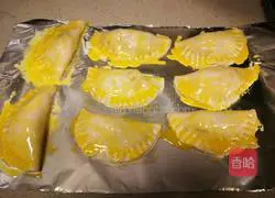 Pineapple Pie (Hand Pie Version) Recipe Illustration 7