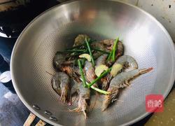 无水白灼虾的做法图解1