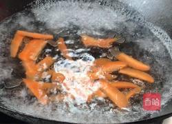 五花肉炒荷兰豆的做法图解7