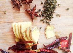 花生烧猪脚的做法图解4