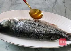 How to make steamed sea bass 1