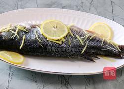 清蒸鲈鱼的做法图解3