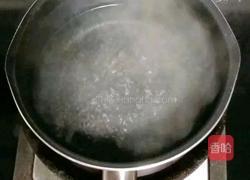 蜜豆芋圆烧仙草的做法图解3