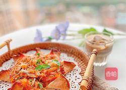 泡菜吞拿鱼花轮薄脆pizza--花样美味的做法图解5