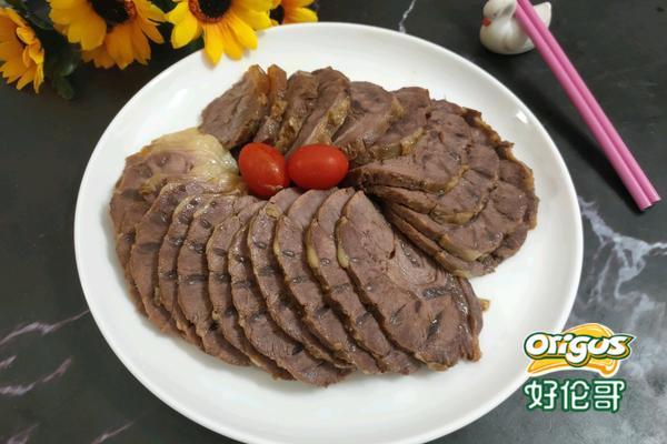 卤牛肉