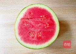 夏日西瓜气泡桶的做法图解3