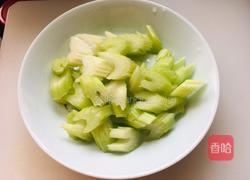 西芹百合的做法图解3