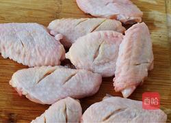 蒜香蜜汁鸡翅的做法图解3