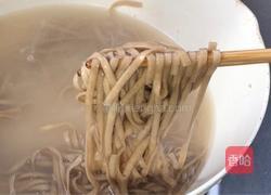 火腿鸡蛋拌面的做法图解6