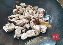 土豆炖鸭腿的做法图解6