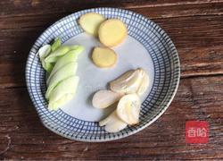 茄汁黄鱼的做法图解2