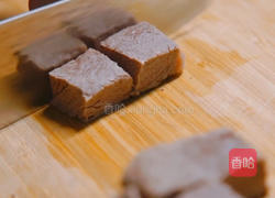 自制翡翠牛肉粒的做法图解3