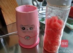 西瓜奶昔的做法图解4