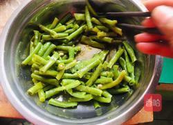 凉拌豆角的做法图解5