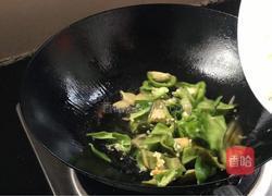 青椒炒丝瓜的做法图解7