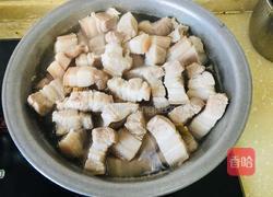 砂锅红烧肉炖豆腐的做法图解2