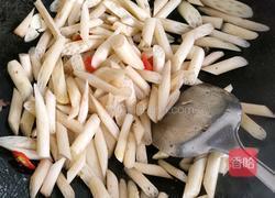 藕带炒牛肉的做法图解4