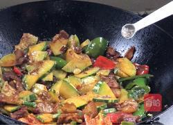 五花肉炒南瓜的做法图解14
