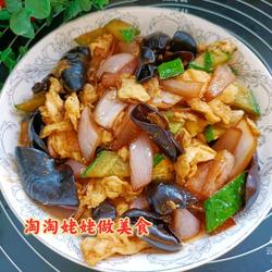 洋葱木耳炒鸡蛋的做法[图]