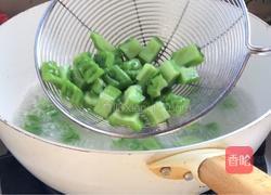 莲藕炒苦瓜的做法图解8