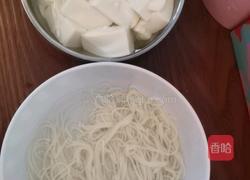 自制番茄豆腐面的做法图解1