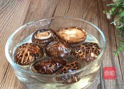 香菇土豆烧鸡的做法图解2