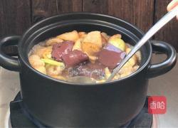 番茄猪血肉皮汤的做法图解8