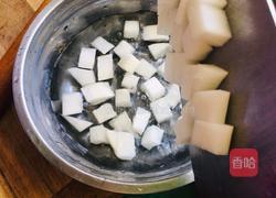 羊肉臊子手擀面的做法图解1