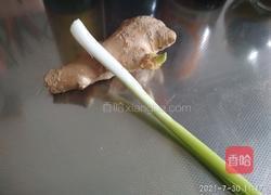 豆角炒肉丁的做法图解2