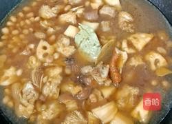 莲藕花生炖猪脚的做法图解14