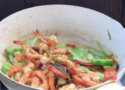 丝瓜炒虾仁的做法图解13