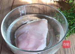 苋菜梗拌鸡丝的做法图解1