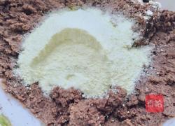 奶香豆沙饭团的做法图解2