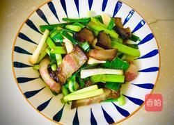 青蒜炒腊肉的做法图解8