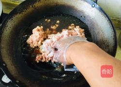 大肉西葫芦包子的做法图解2