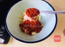 蒜蓉辣酱鸭血煲的做法图解1