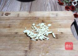 瓜子仁炝白菜的做法图解3