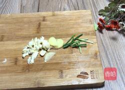 五花肉炖白菜粉条的做法图解5