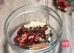 五花肉炖白菜粉条的做法图解7