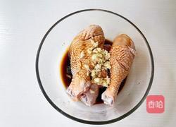 金针菇无油蒸鸡腿的做法图解4