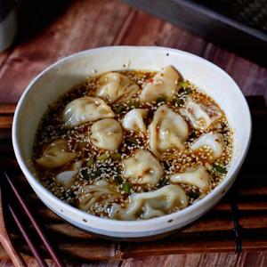 酸汤饺子