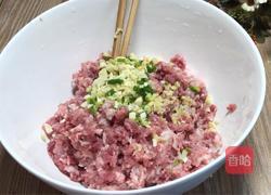 梅干菜馅饺子的做法图解3