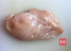 三色鸡丁的做法图解1