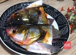 紫苏蒸鱼头的做法图解7